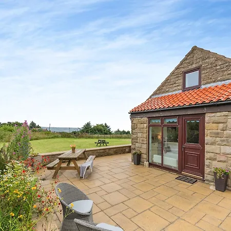 Beacon - Uk44719 Holiday home Ravenscar